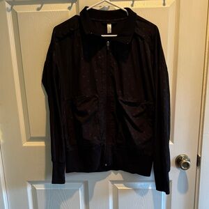 GAPfit Women’s Black Lightweight Jacket